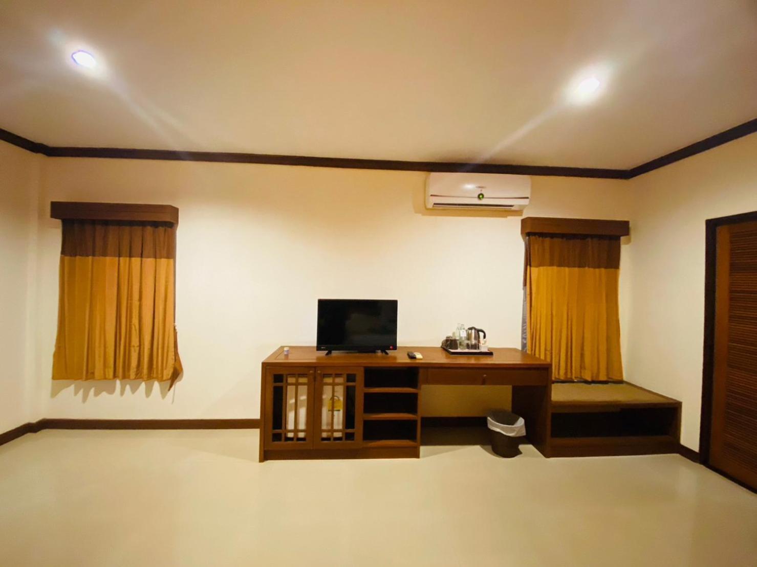 קו לנטה Beach Bungalow At Lanta Resort מראה חיצוני תמונה