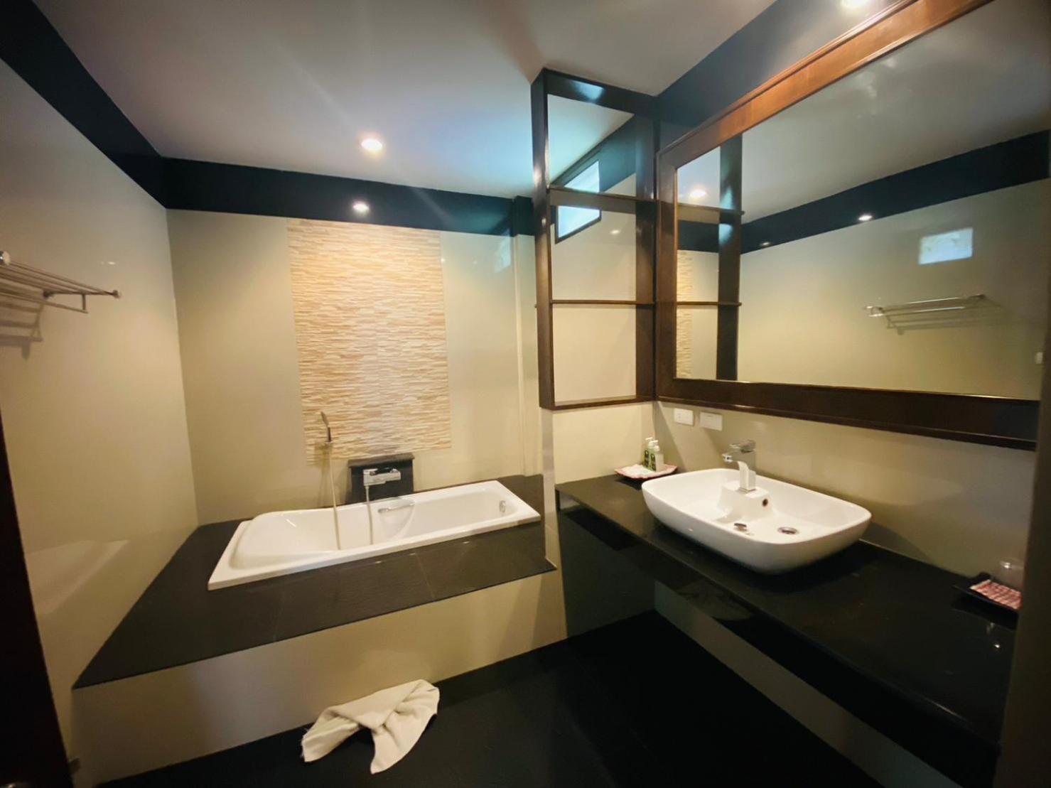קו לנטה Beach Bungalow At Lanta Resort מראה חיצוני תמונה